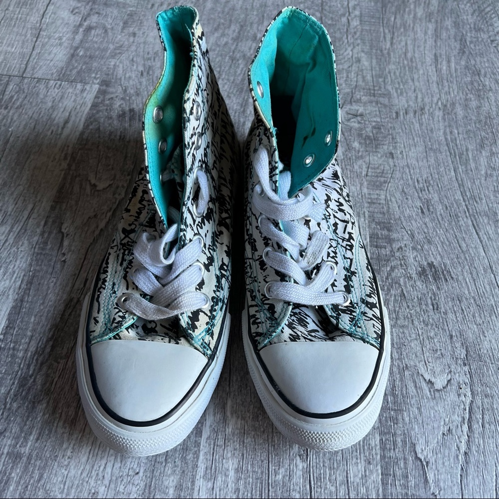 AIRWALK Hightop Sneakers Size 8